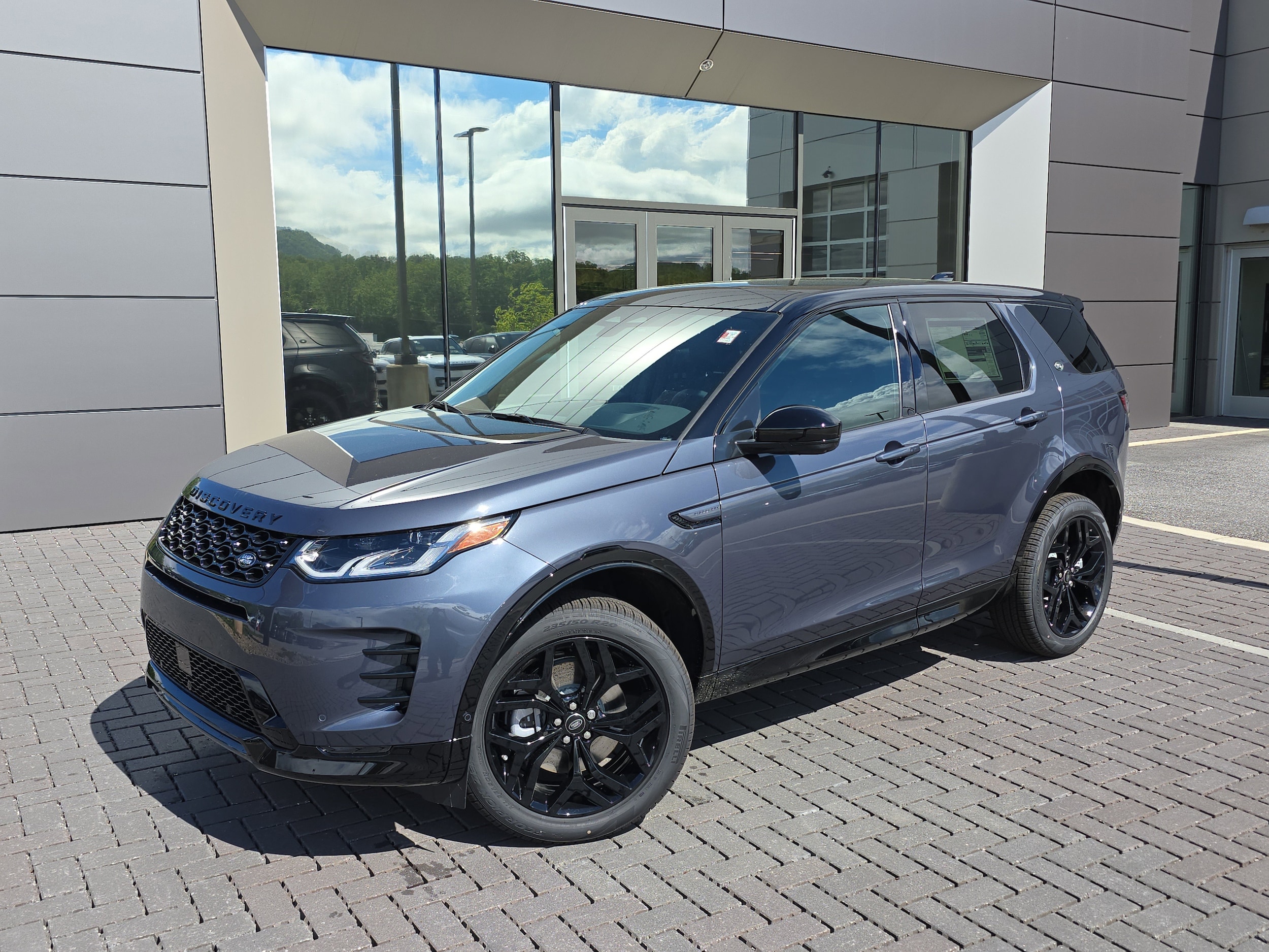 2026 Land Rover Discovery Sport