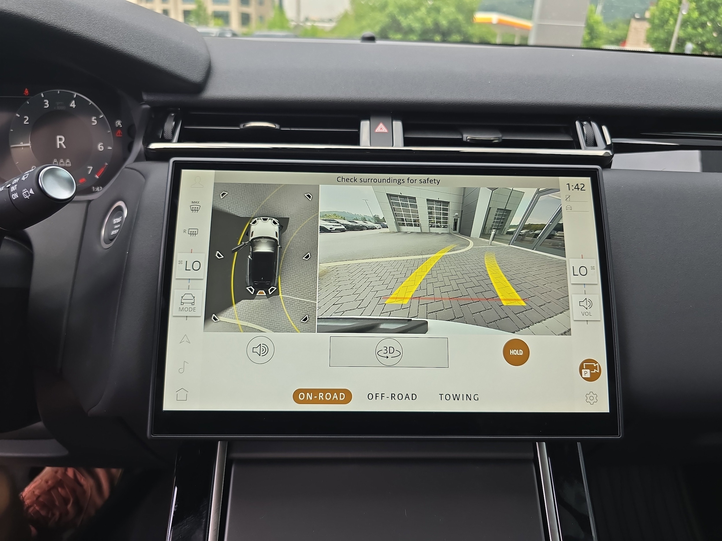 2026 Land Rover Range Rover Velar S - Photo 29