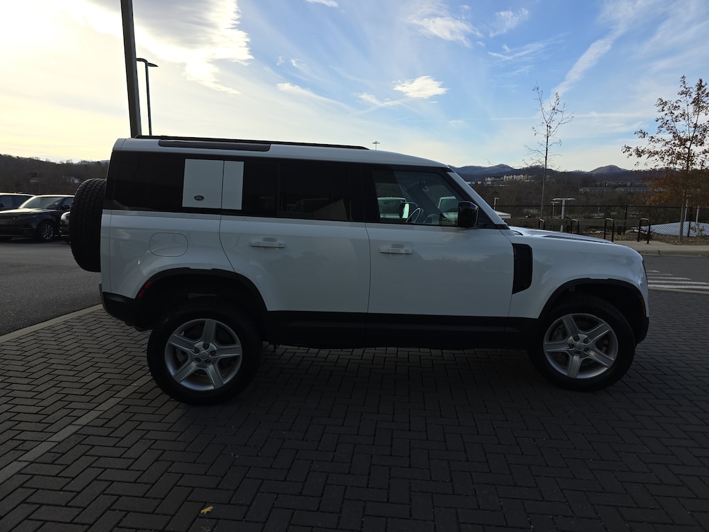 Used 2021 Land Rover Defender SE 110 SE AWD