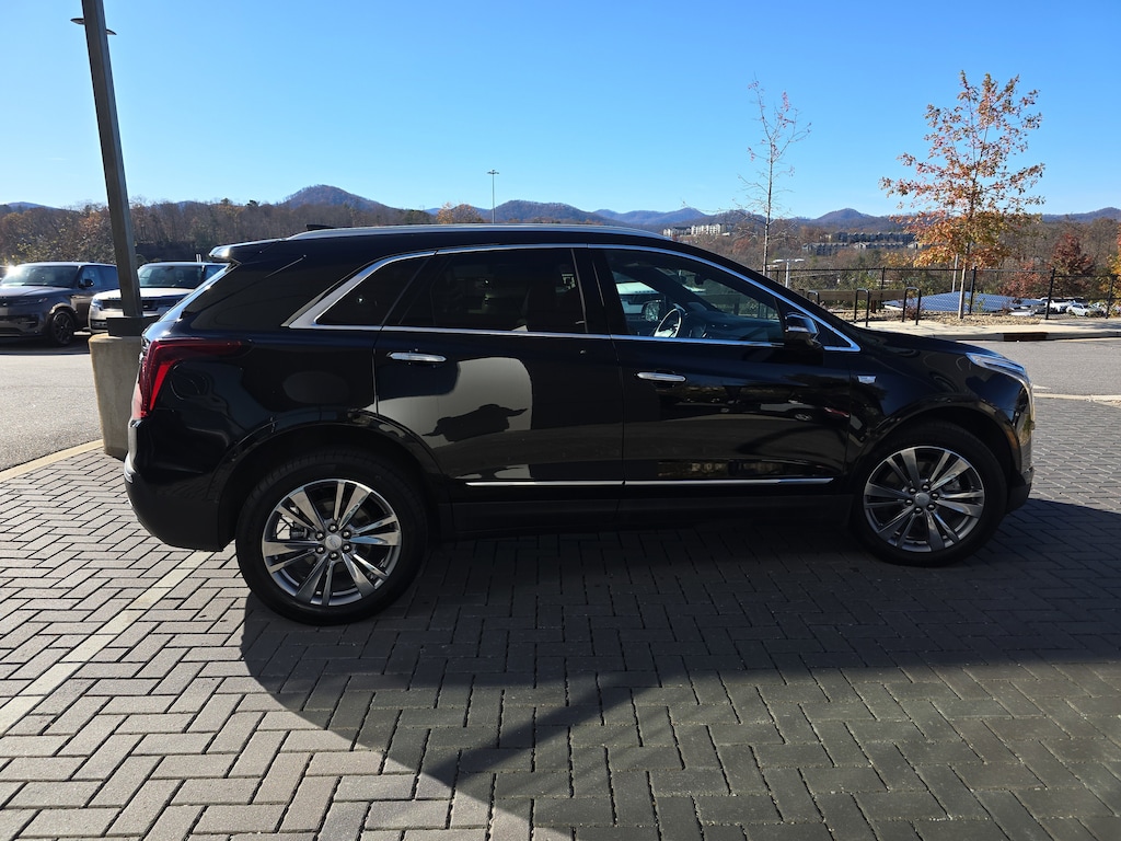 Used 2025 CADILLAC XT5 AWD Premium Luxury AWD Premium Luxury