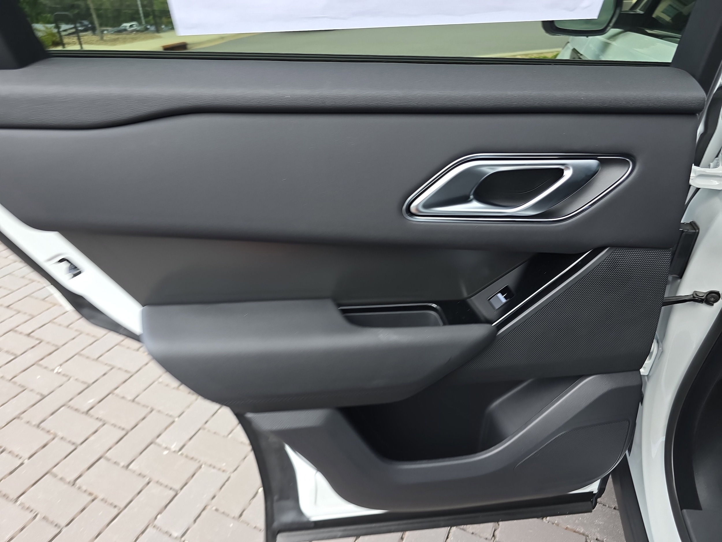 2026 Land Rover Range Rover Velar S - Photo 15