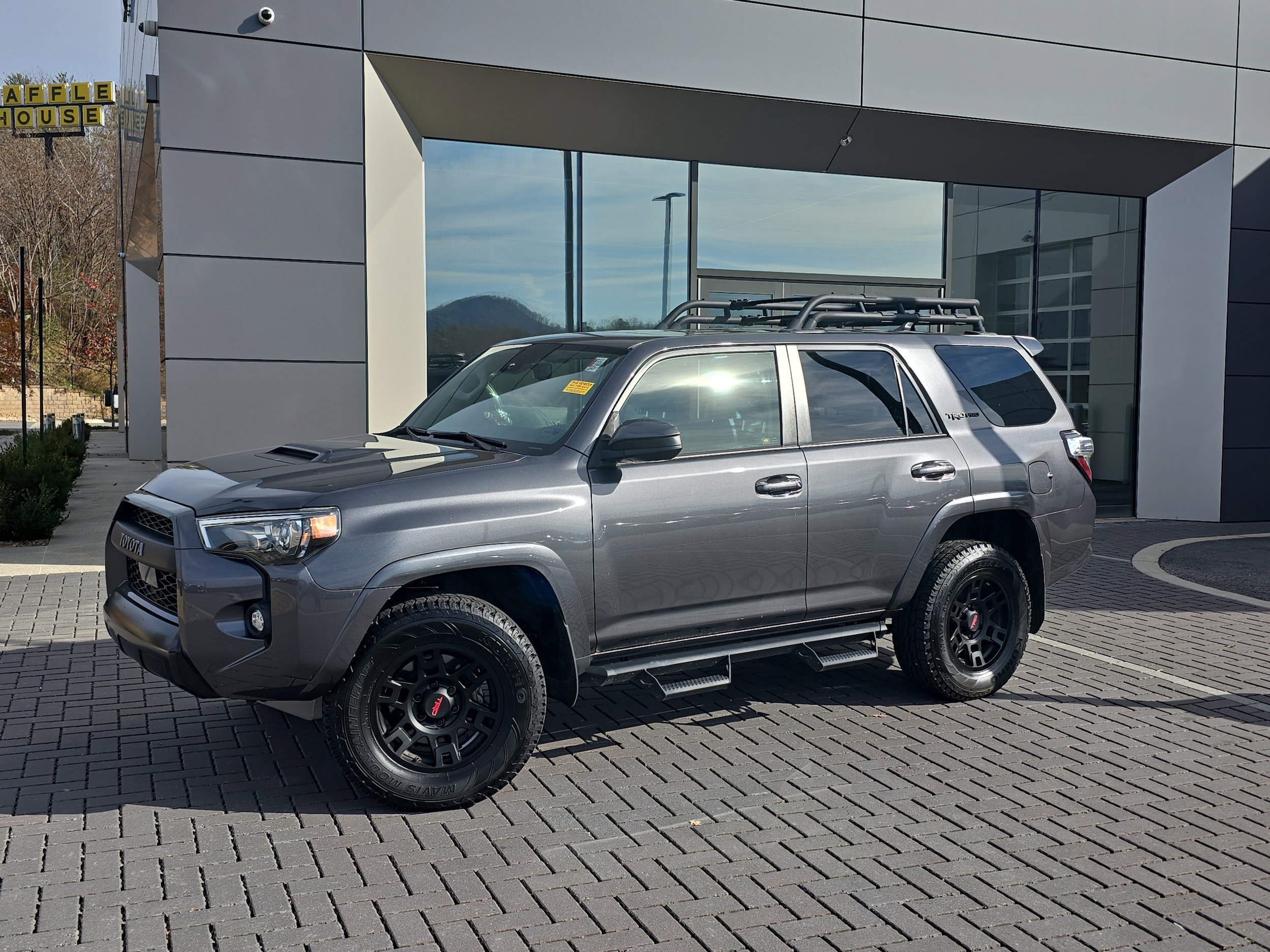 2020 Toyota 4Runner TRD Pro's photo