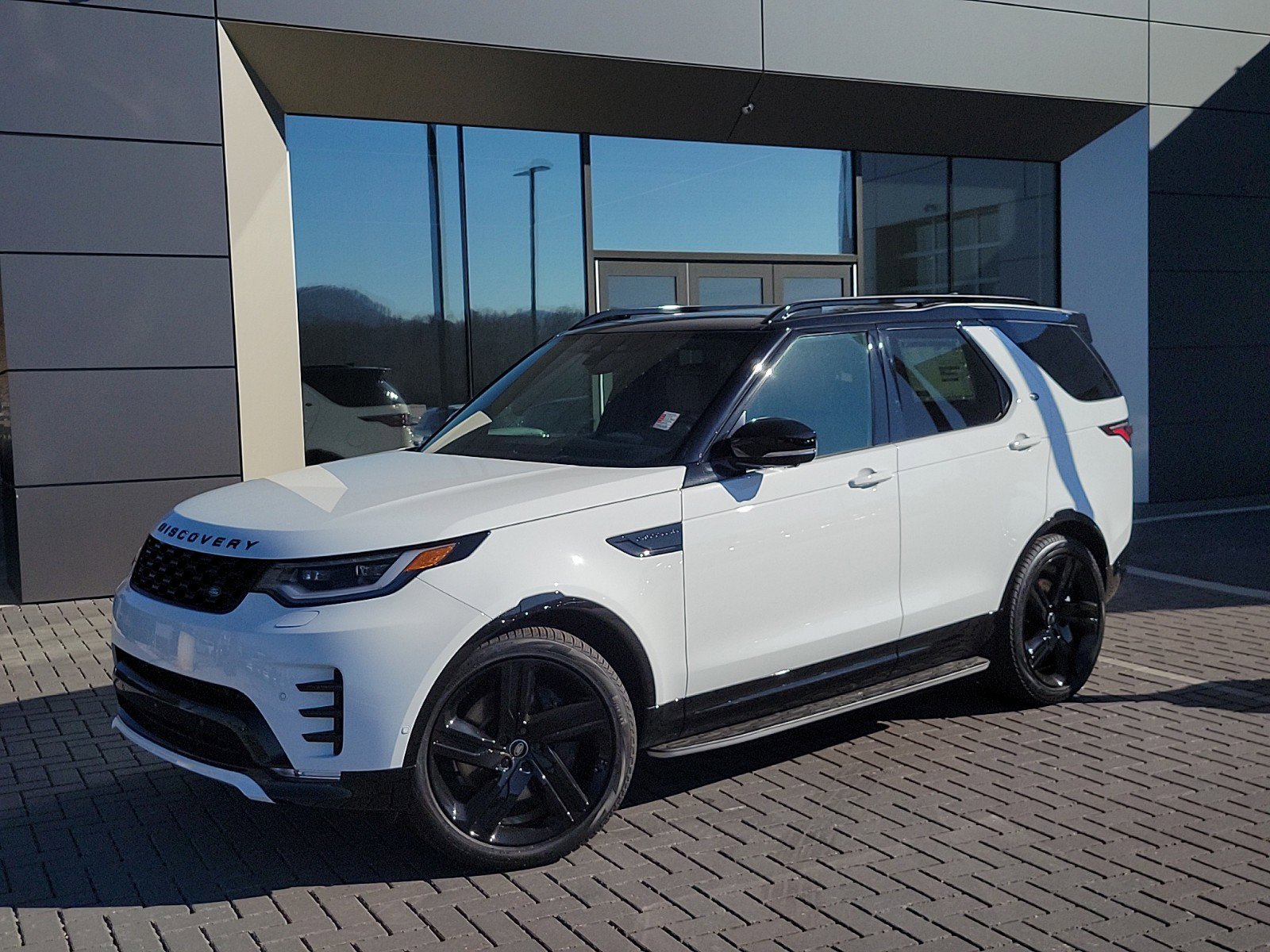 【Discovery】Muley Slide‐WHITE New 2025 Land Rover Discovery Sport SE 5 dr SUV SWB | STK
