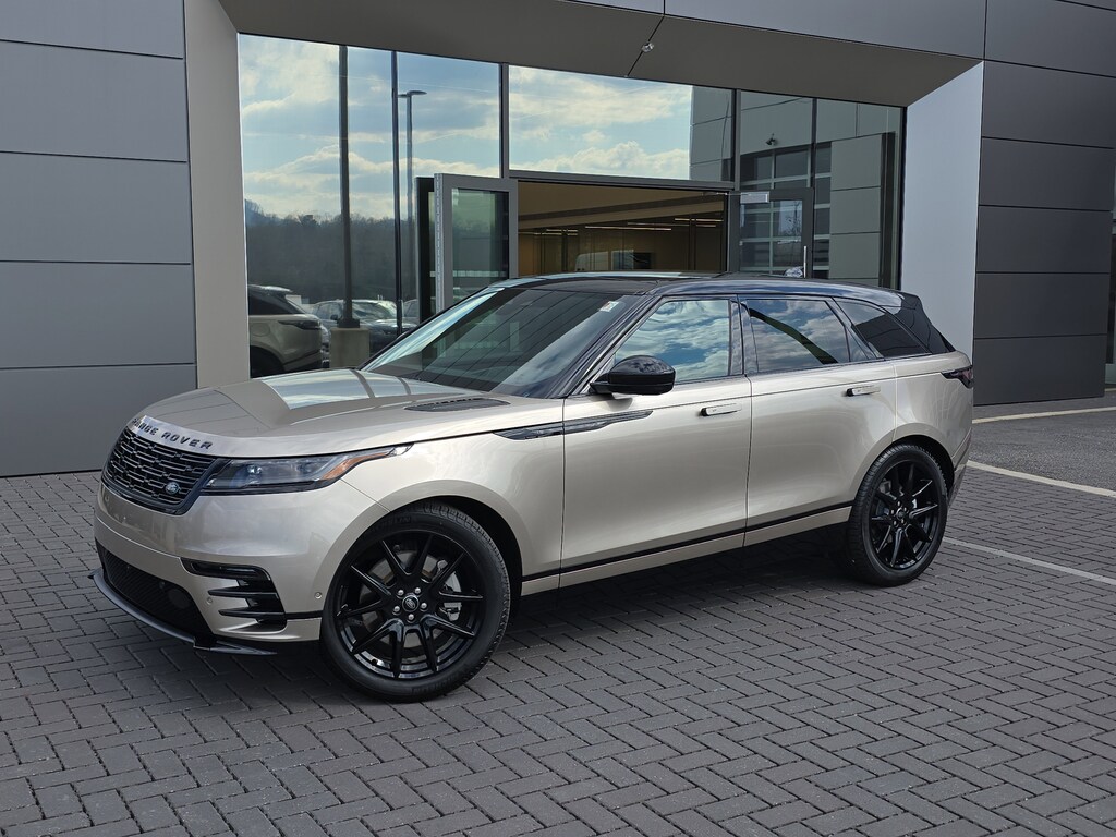 New 2026 Land Rover Range Rover Velar Dynamic SE