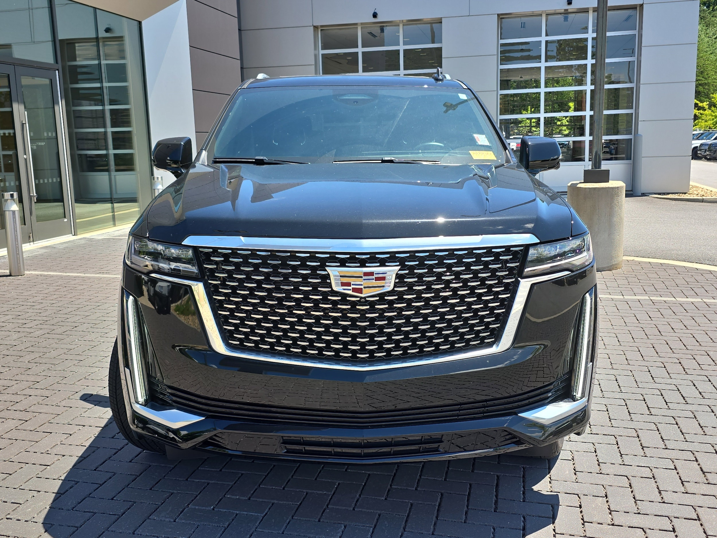 Used 2024 Cadillac Escalade Premium Luxury with VIN 1GYS4BKL8RR282701 for sale in Arden, NC