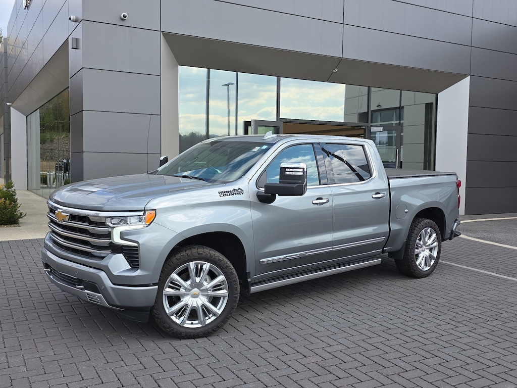 Used 2024 Chevrolet Silverado 1500 4WD Crew Cab 147 High Country