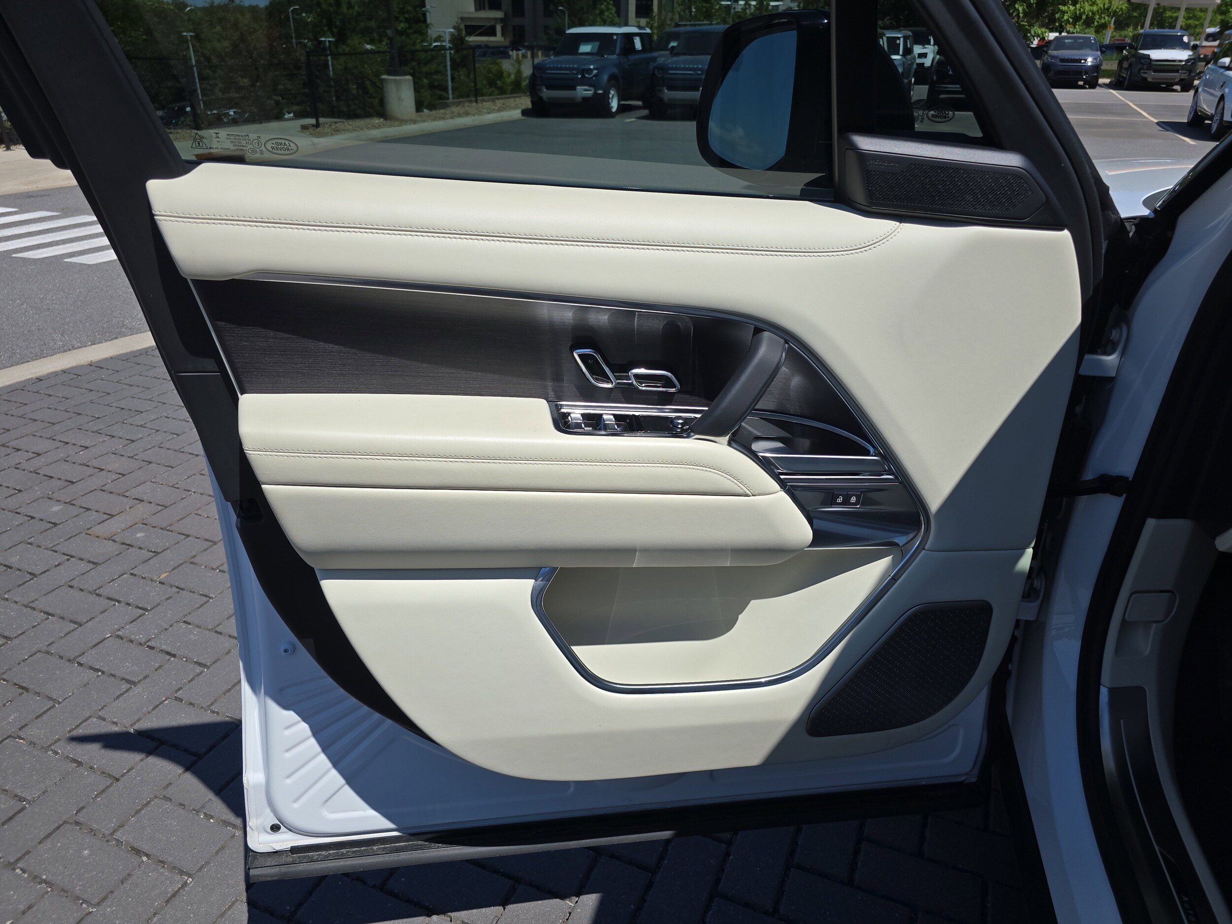 2024 Land Rover Range Rover Autobiography - Photo 19