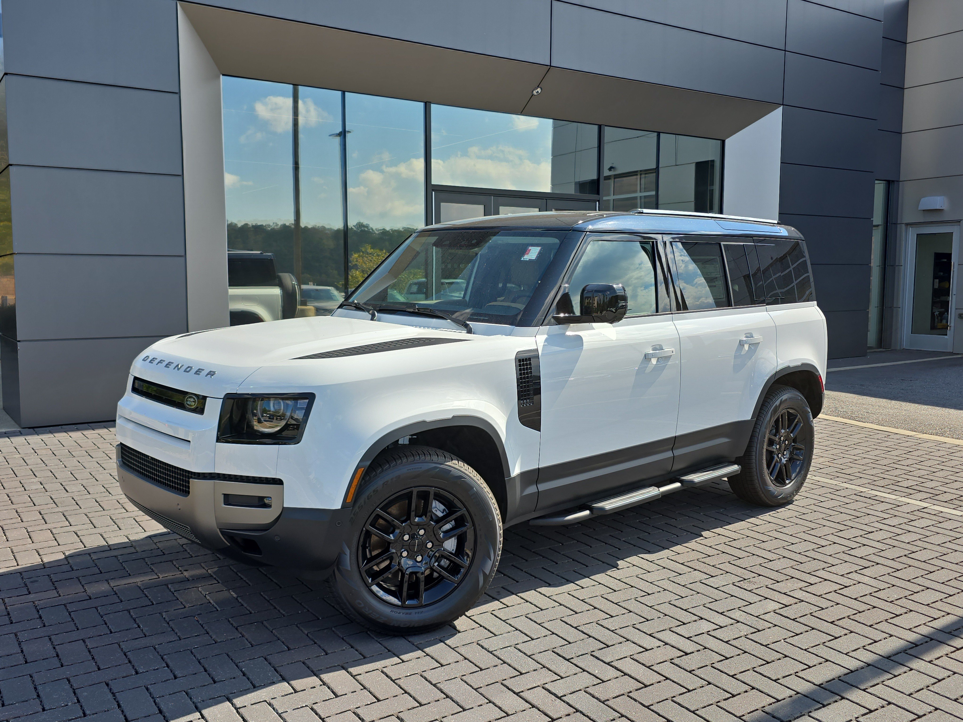 2026 Land Rover Defender