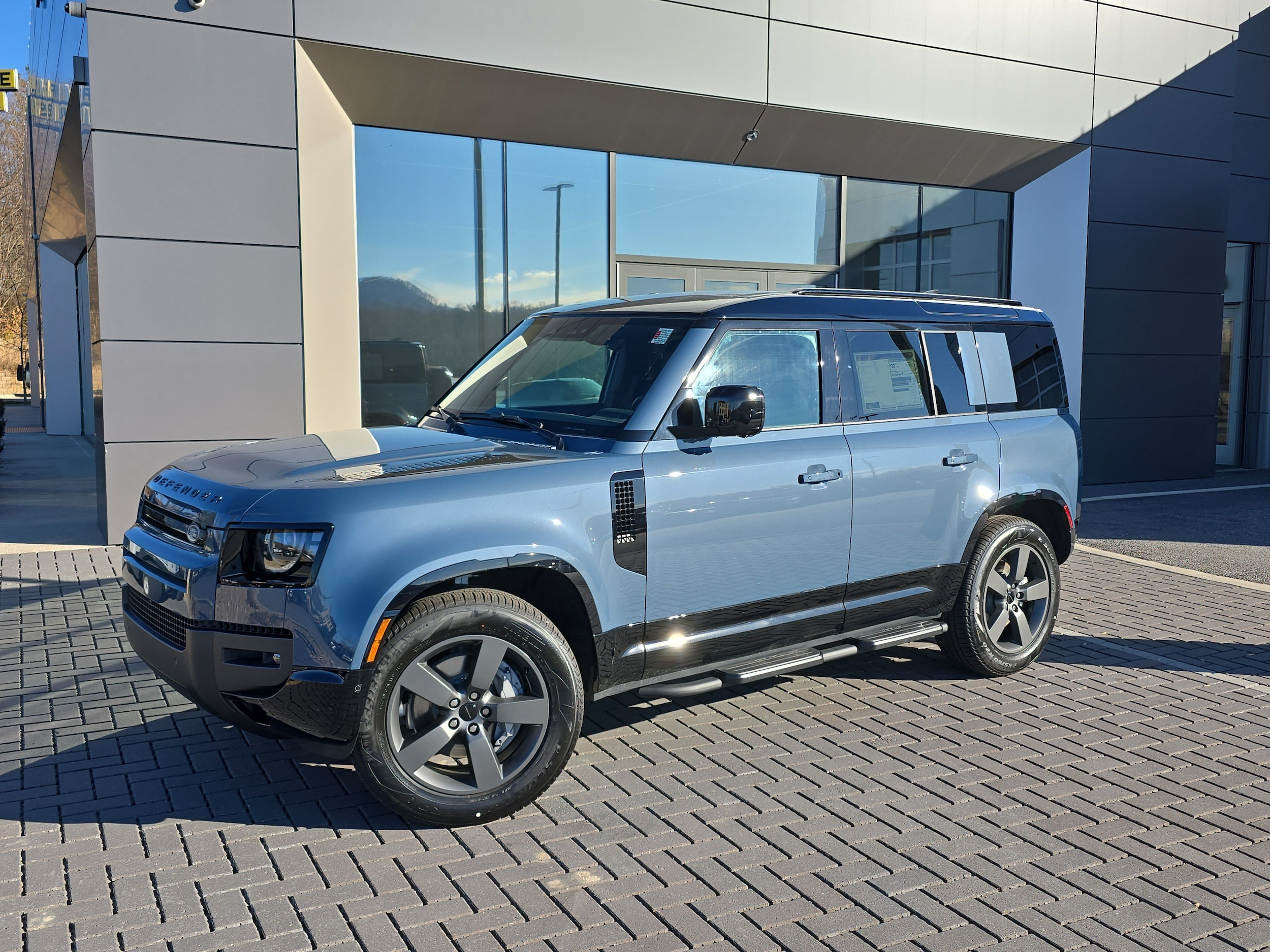 2026 Land Rover Defender