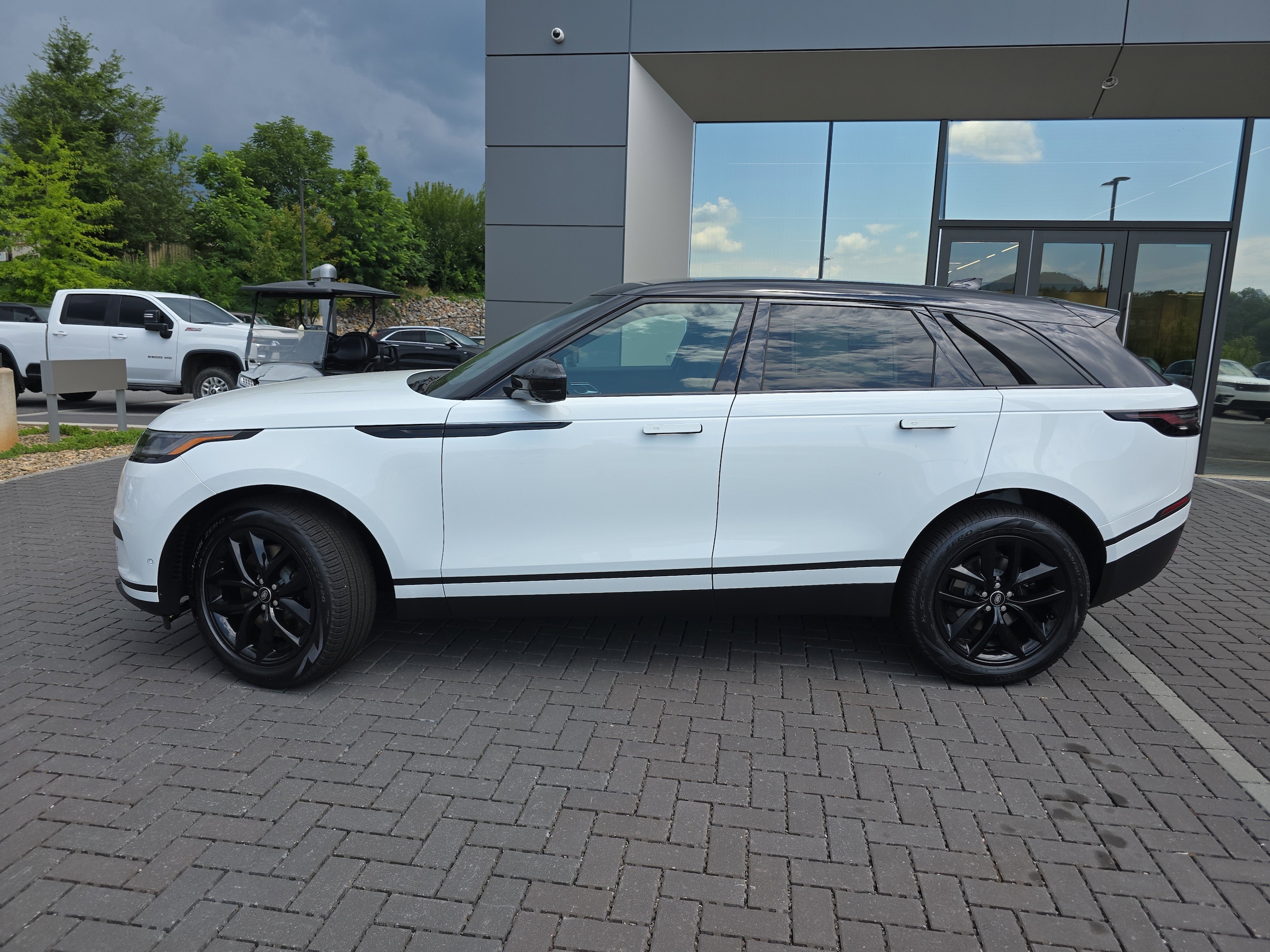 2026 Land Rover Range Rover Velar S - Photo 10