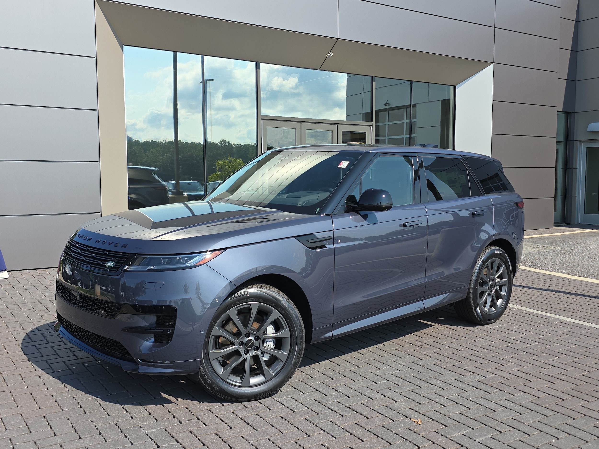 2026 Land Rover Range Rover Sport