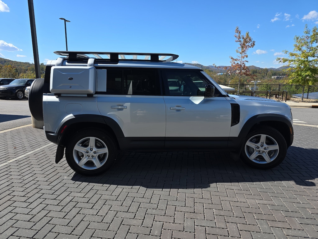 Used 2021 Land Rover Defender SE 110 SE AWD
