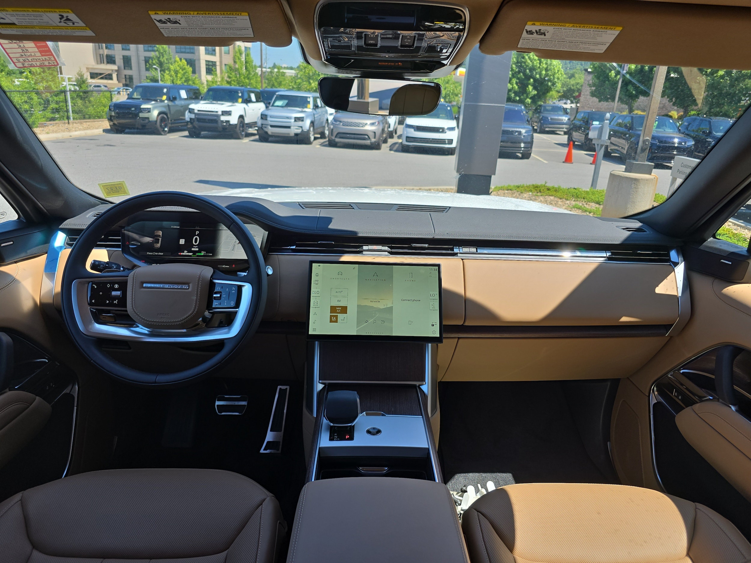 2026 Land Rover Range Rover SE - Photo 17
