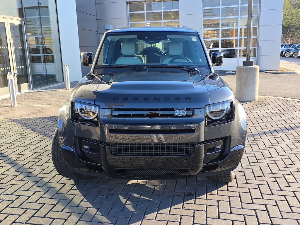 New 2026 Land Rover Defender 130 X-Dynamic SE SUV