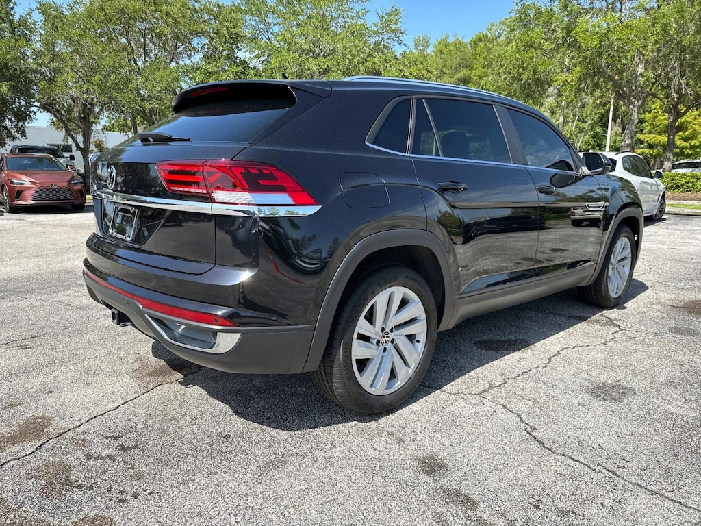 Used 2023 Volkswagen Atlas Cross Sport 3.6L V6 SE w/Technology 3.6L V6 SE w/Technology FWD