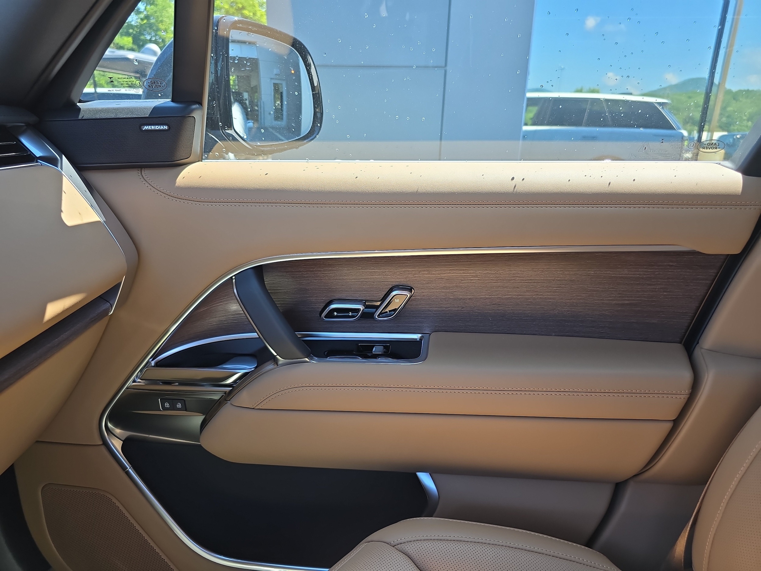 2026 Land Rover Range Rover SE - Photo 22