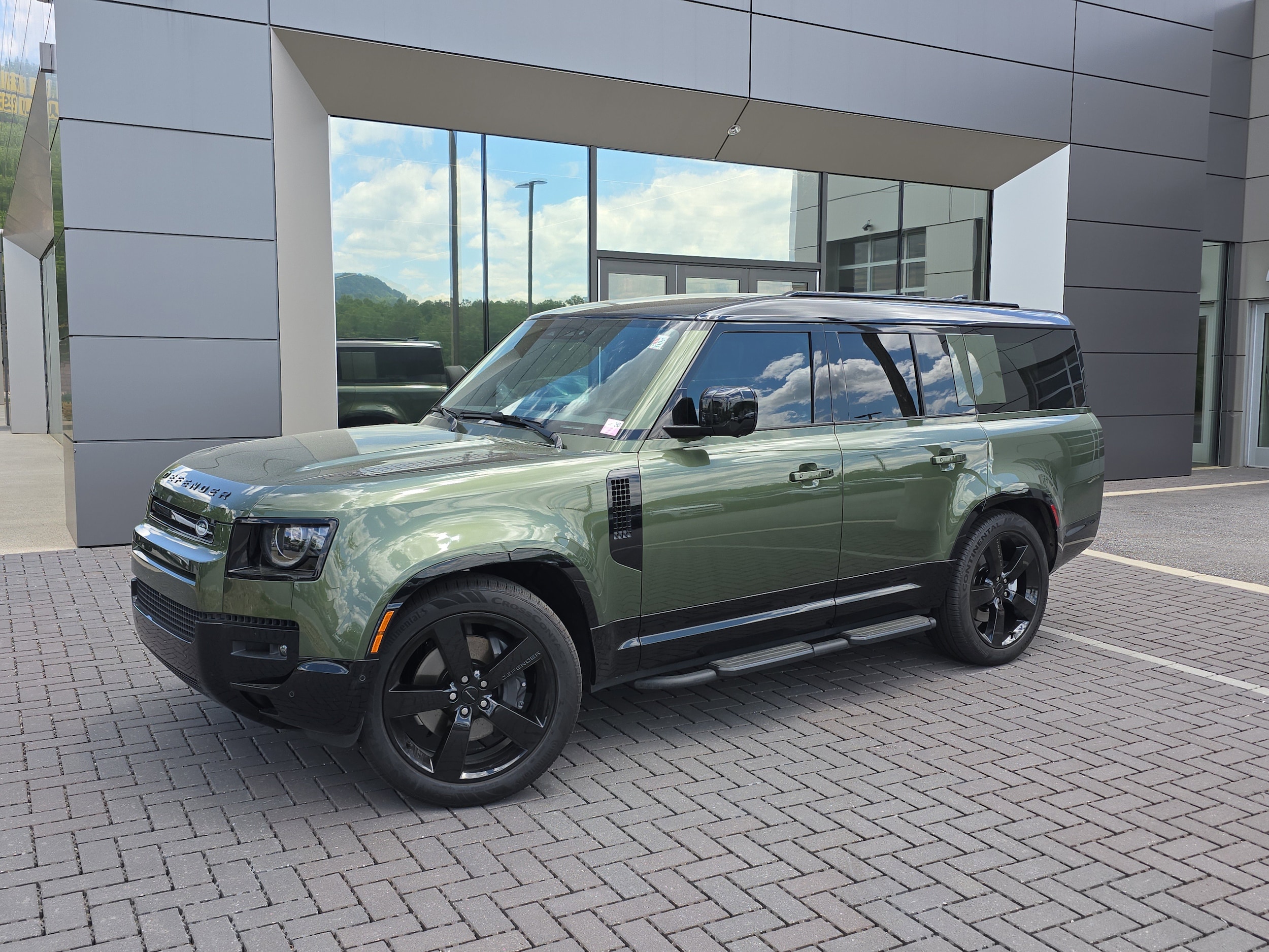 2026 Land Rover Defender