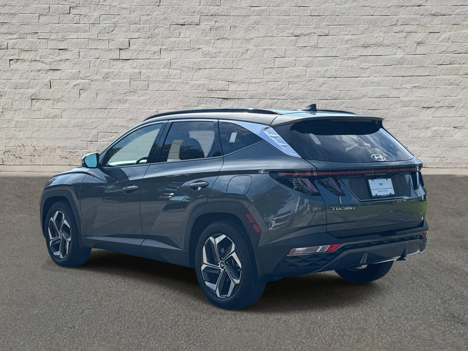 2023 Hyundai Tucson Limited photo 2