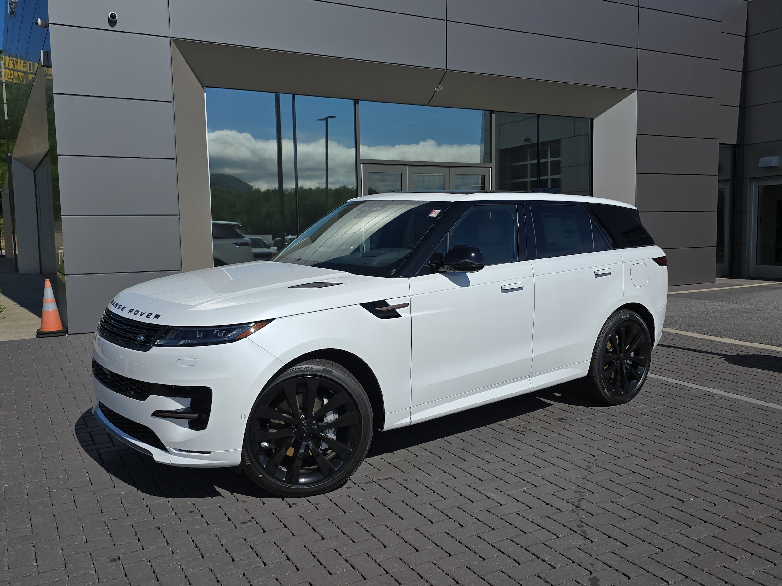 2026 Land Rover Range Rover Sport