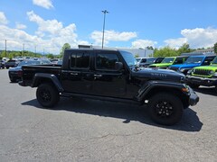 2022 Jeep Gladiator Willys Willys 4x4