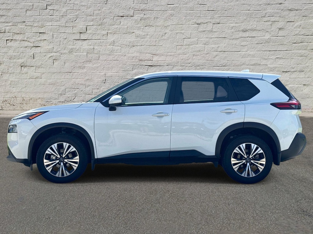 Used 2023 Nissan Rogue FWD SV
