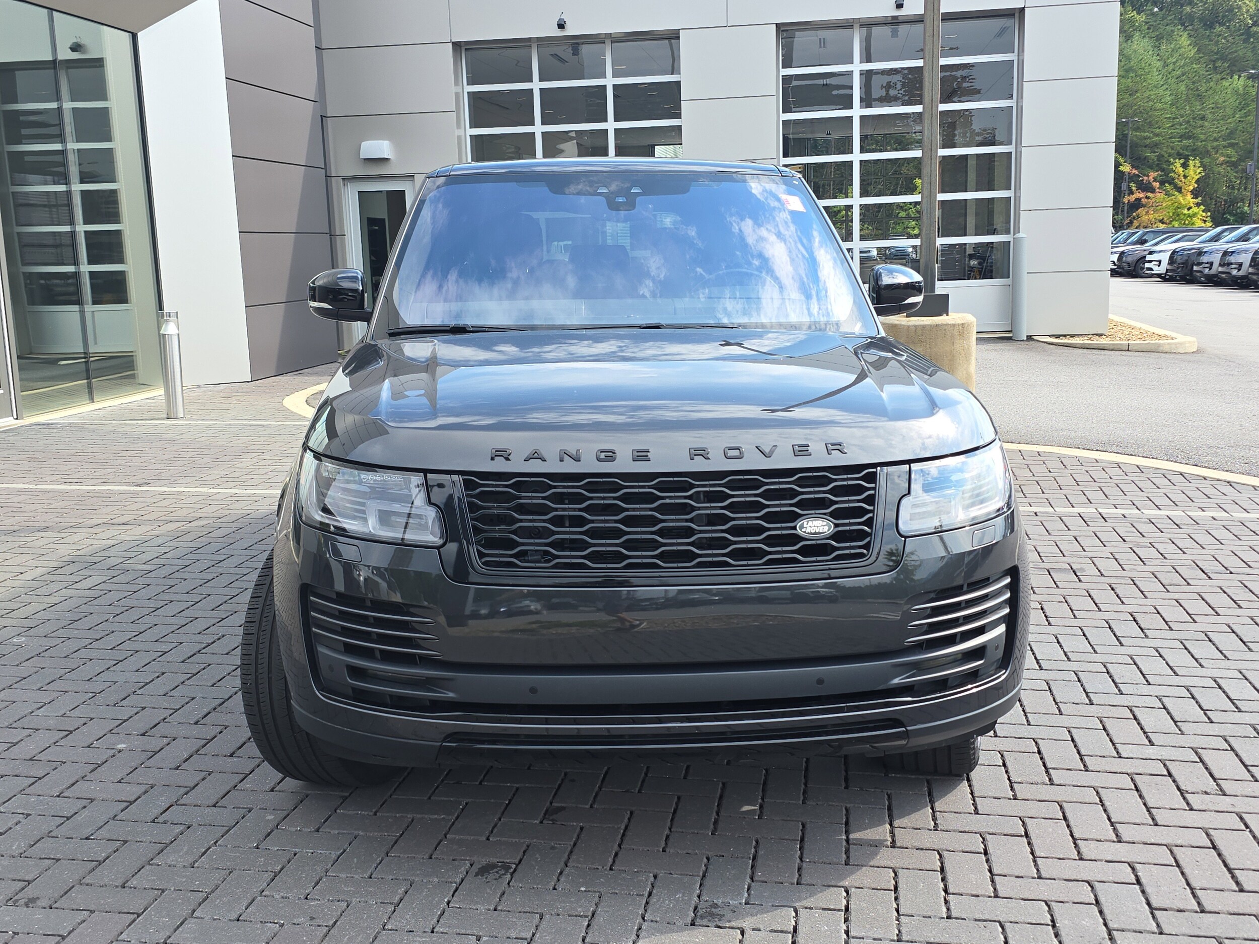 2022 Land Rover Range Rover HSE Westminster Edition photo 2
