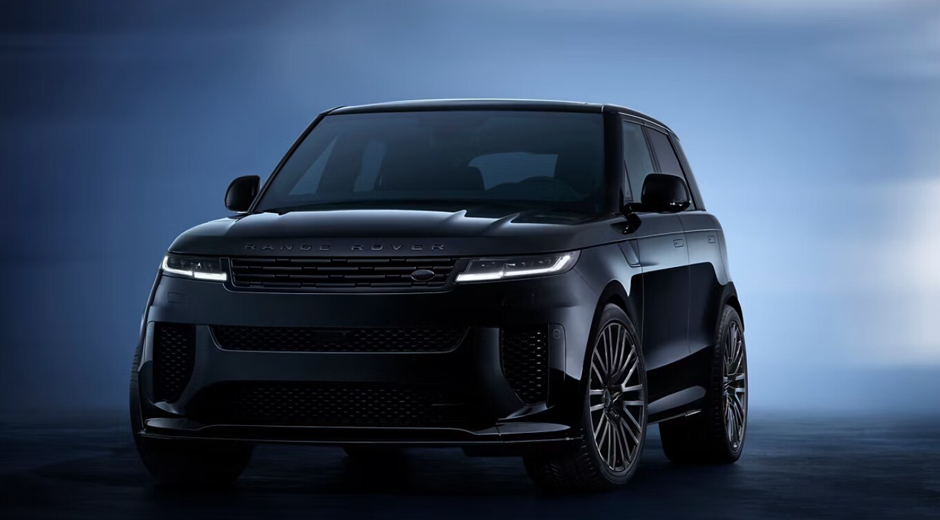 2026 Range Rover Sport SV Black