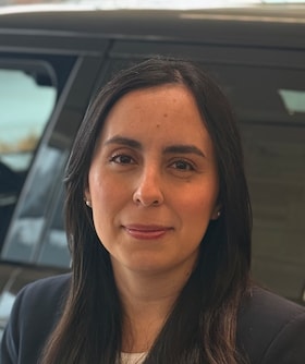 Staff member Daniela Nichols from 2e161f946ac1