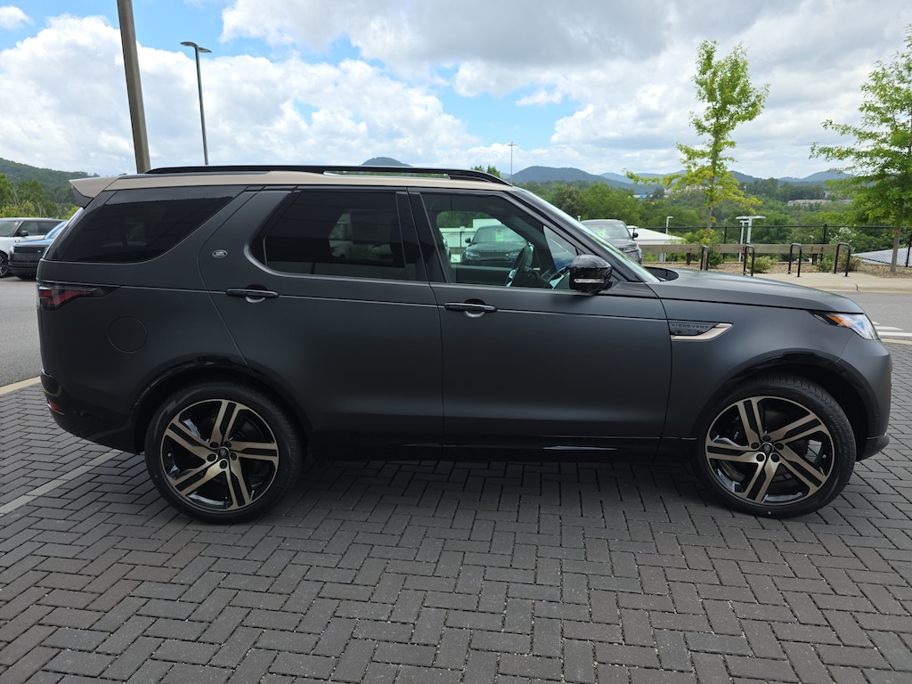 New 2026 Land Rover Discovery Tempest Edition SUV