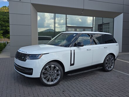 2025 Land Rover Range Rover SE SUV