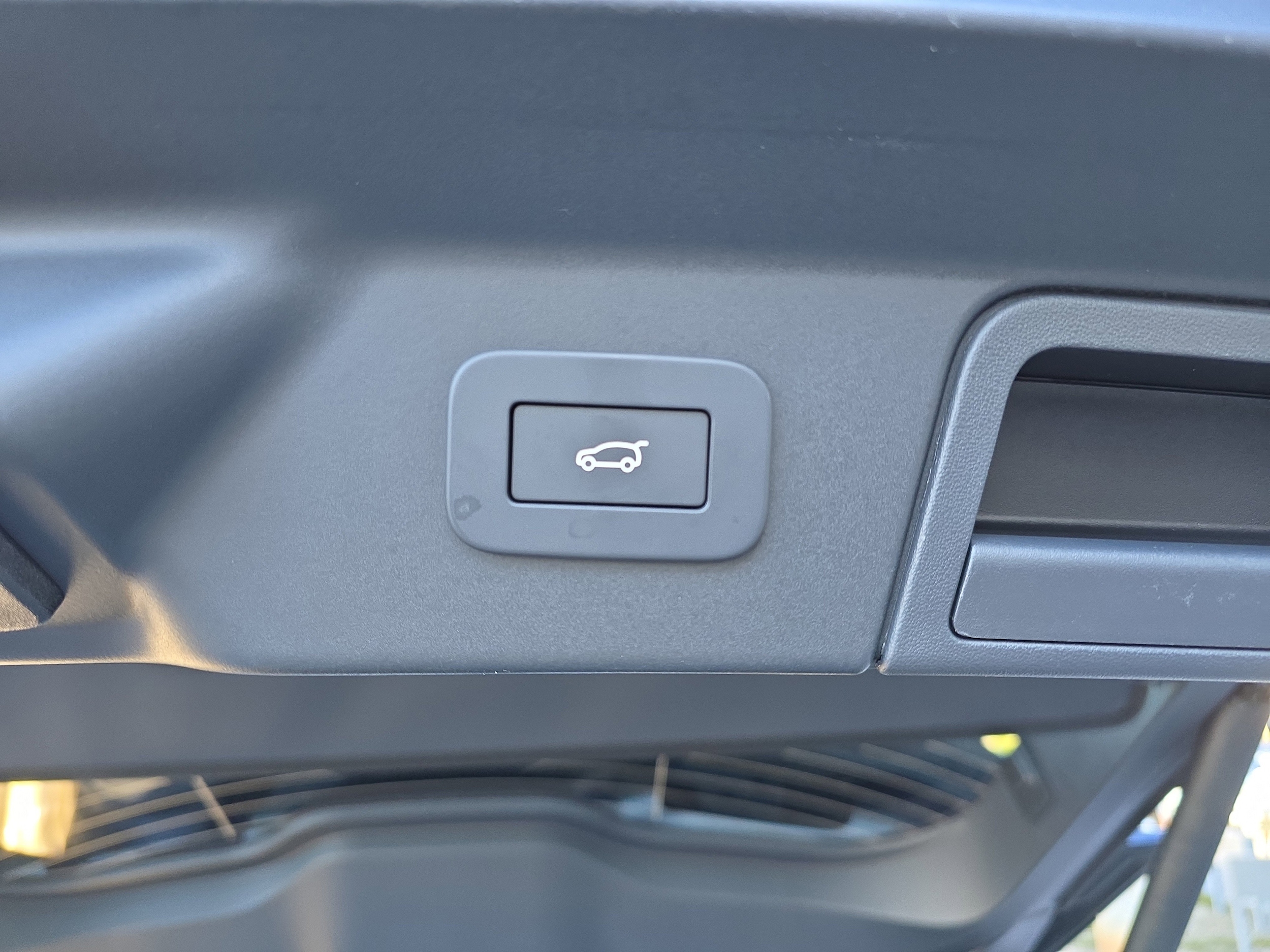 2026 Land Rover Range Rover Velar Dynamic SE - Photo 8