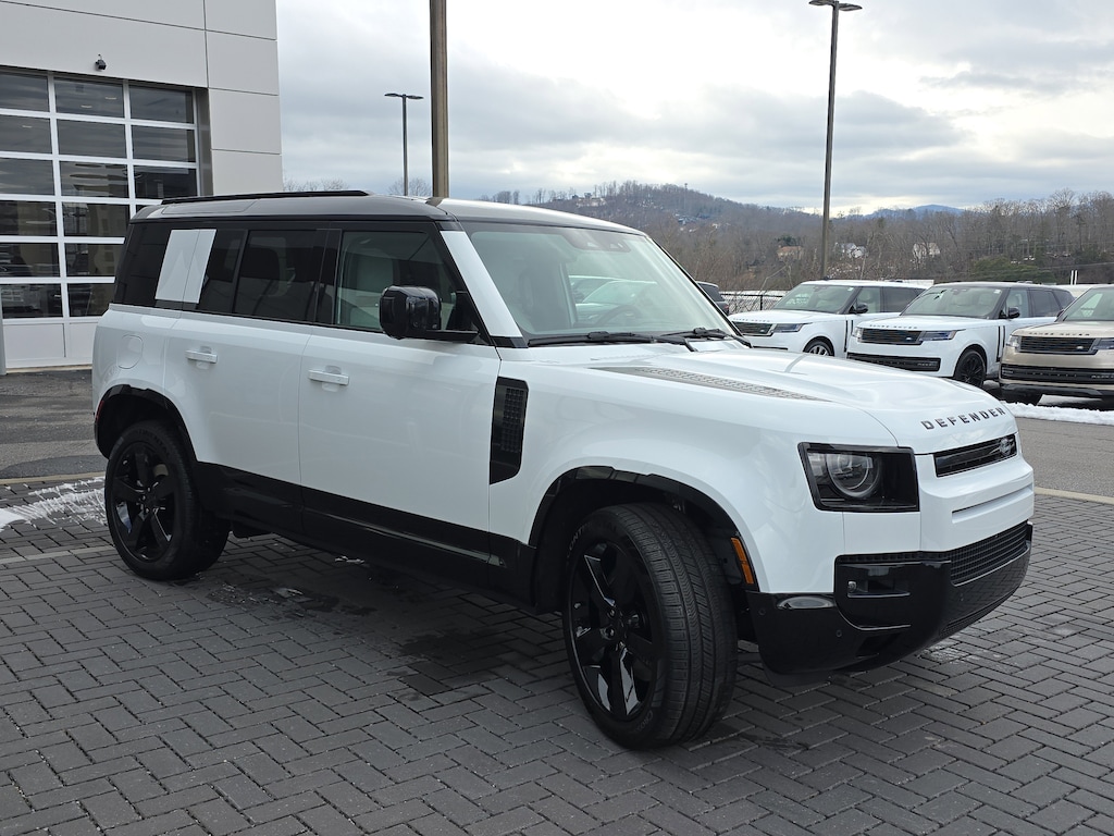 New 2026 Land Rover Defender 110 X-Dynamic SE SUV