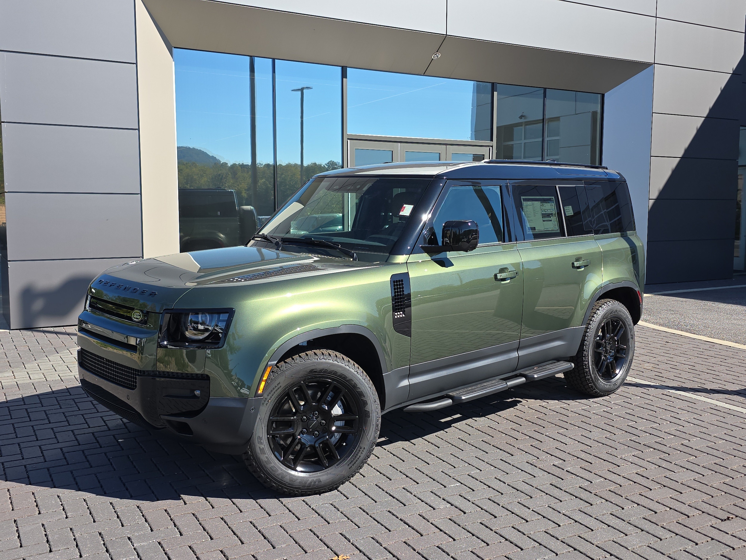 2026 Land Rover Defender