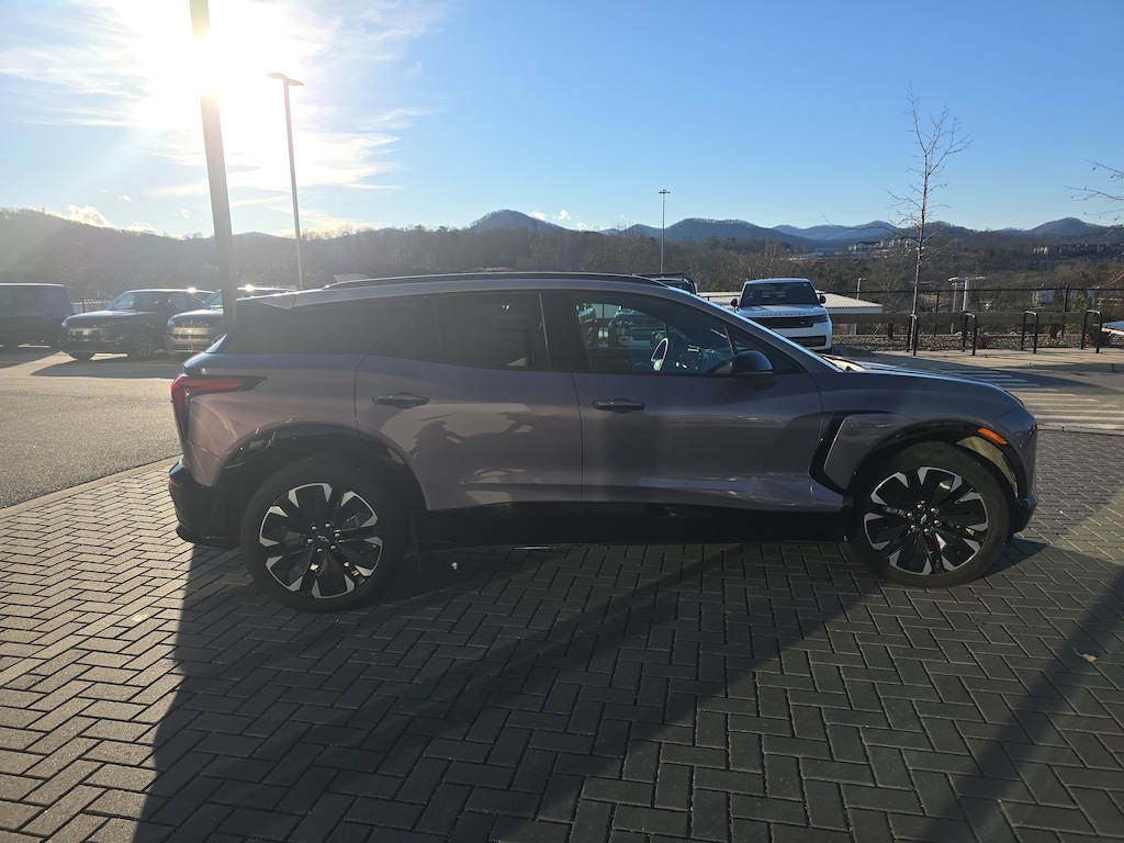 Used 2025 Chevrolet Blazer EV AWD RS AWD RS