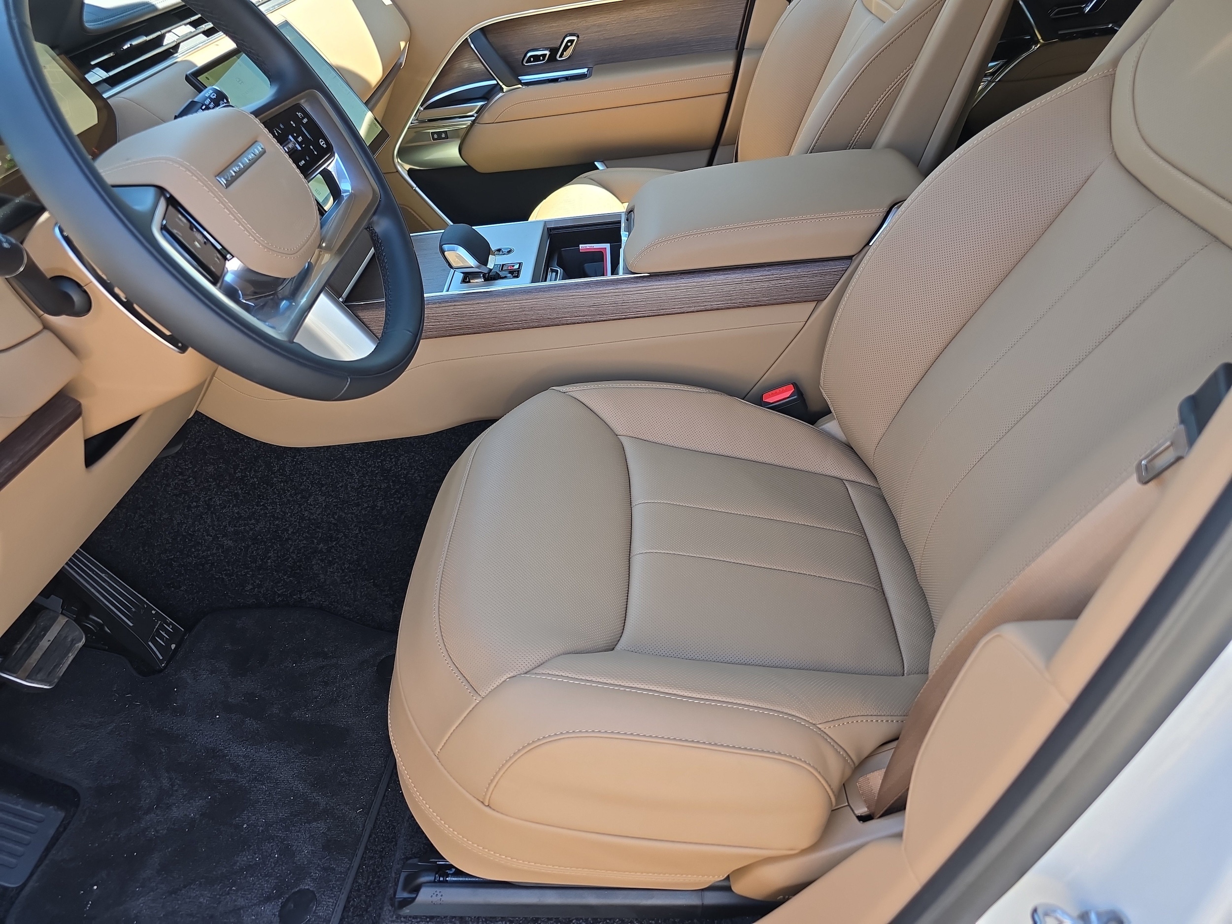 2026 Land Rover Range Rover SE - Photo 20