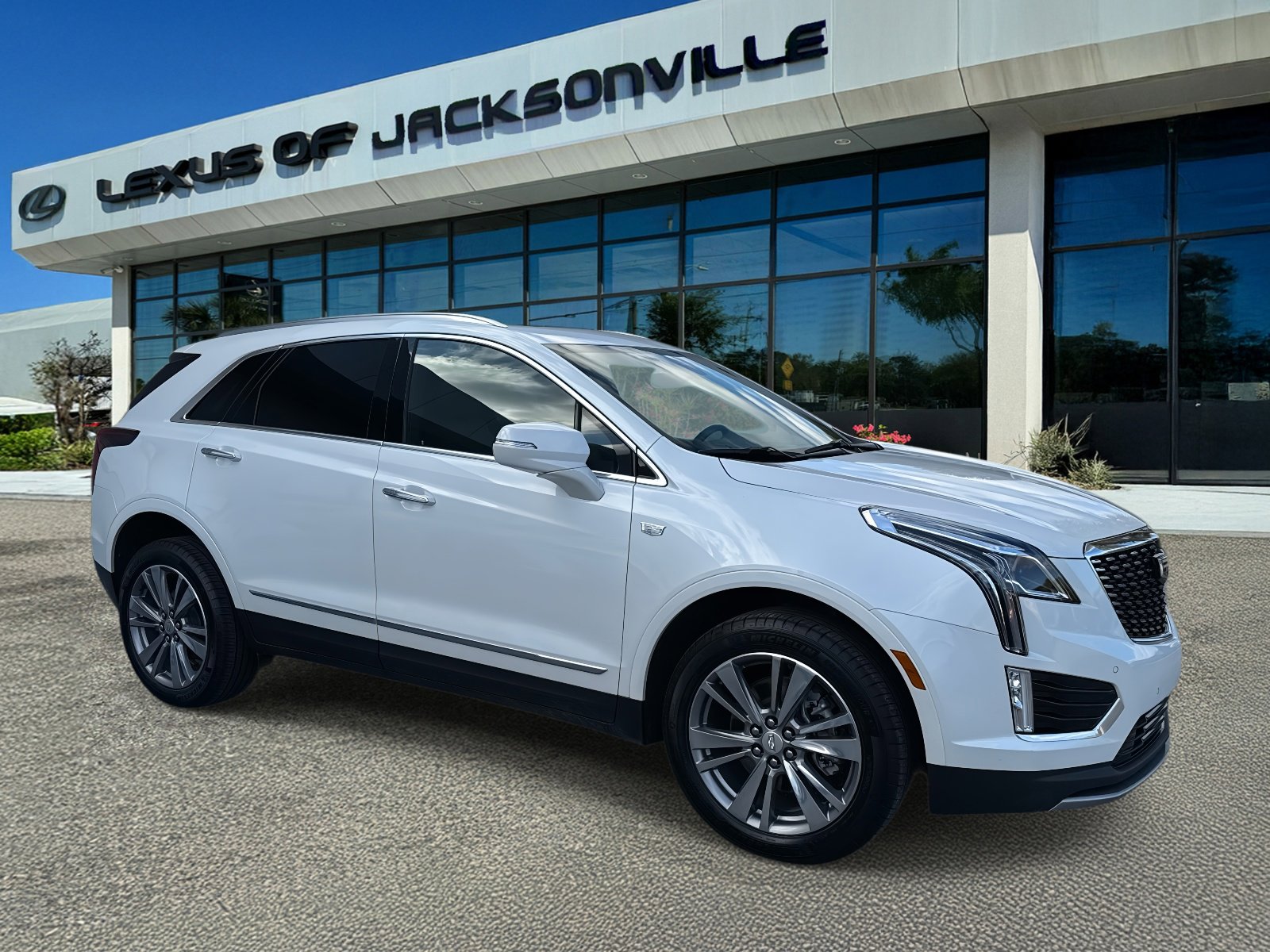 2025 Cadillac XT5 Premium Luxury's photo