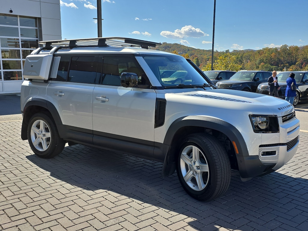 Used 2021 Land Rover Defender SE 110 SE AWD