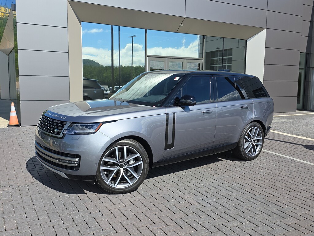 Certified 2026 Land Rover Range Rover SE P400 SE SWB