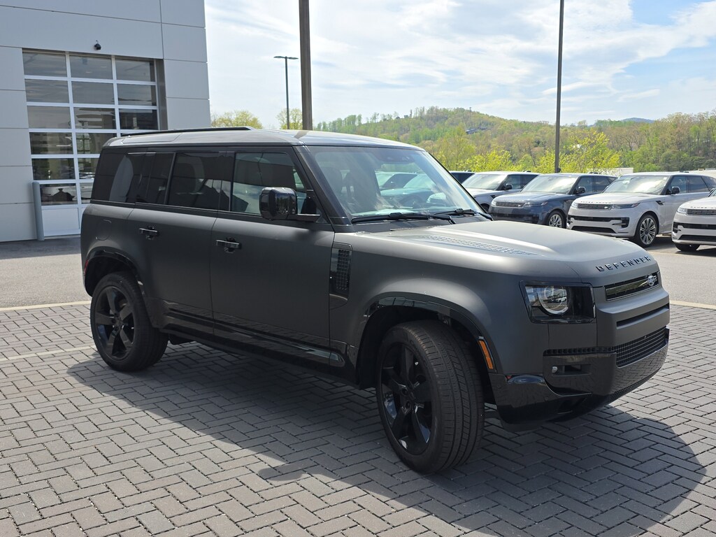 Used 2026 Land Rover Defender X-Dynamic SE 110 P400 X-Dynamic SE