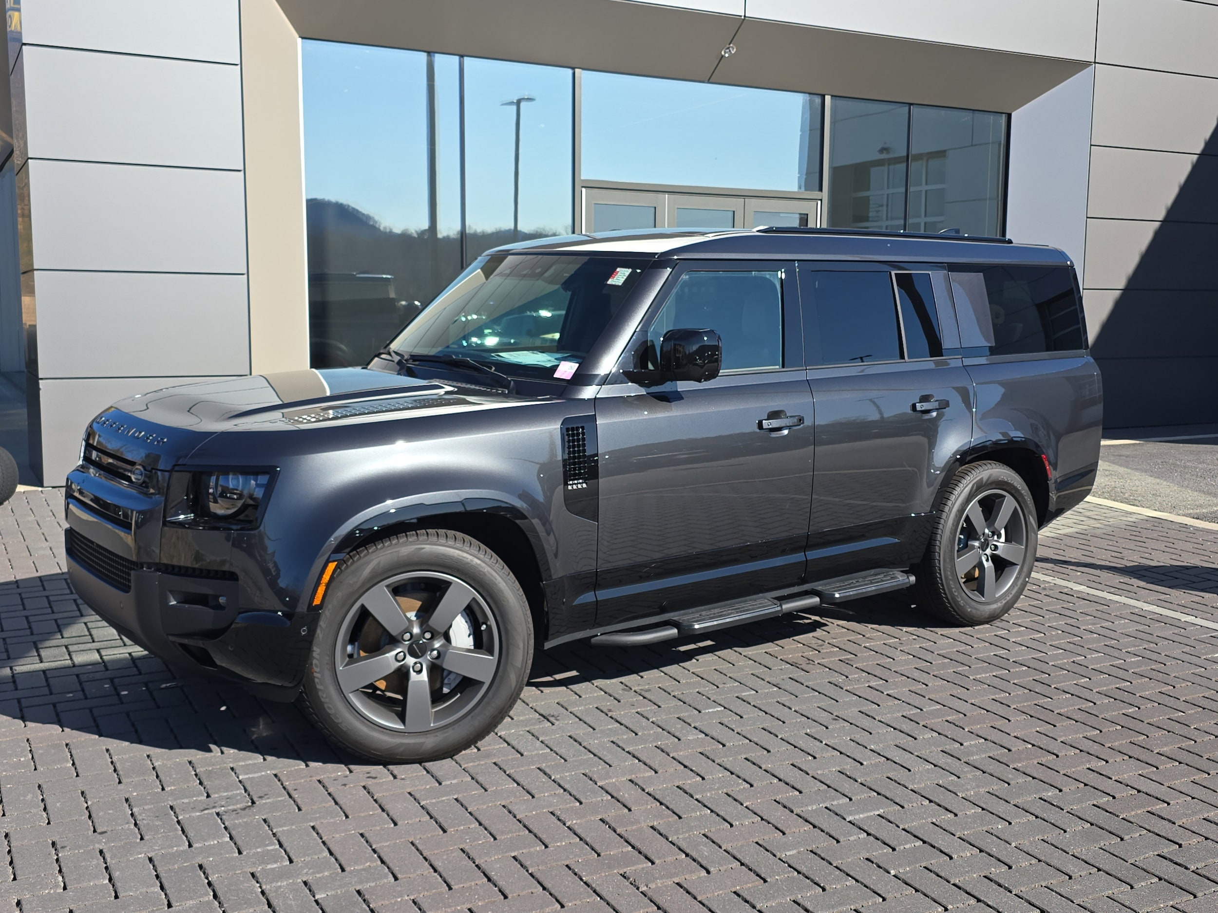 2026 Land Rover Defender