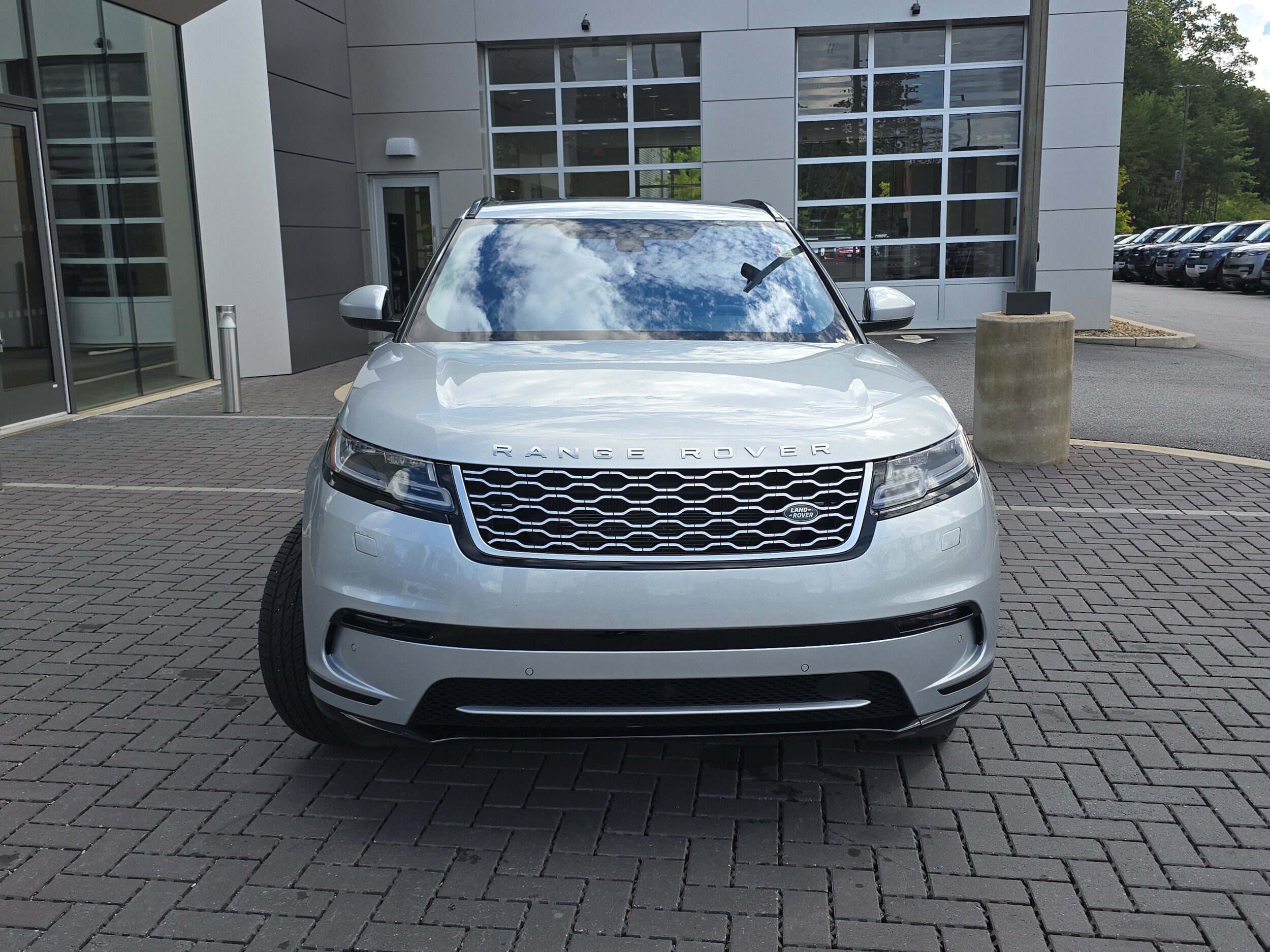 2020 Land Rover Range Rover Velar S photo 2
