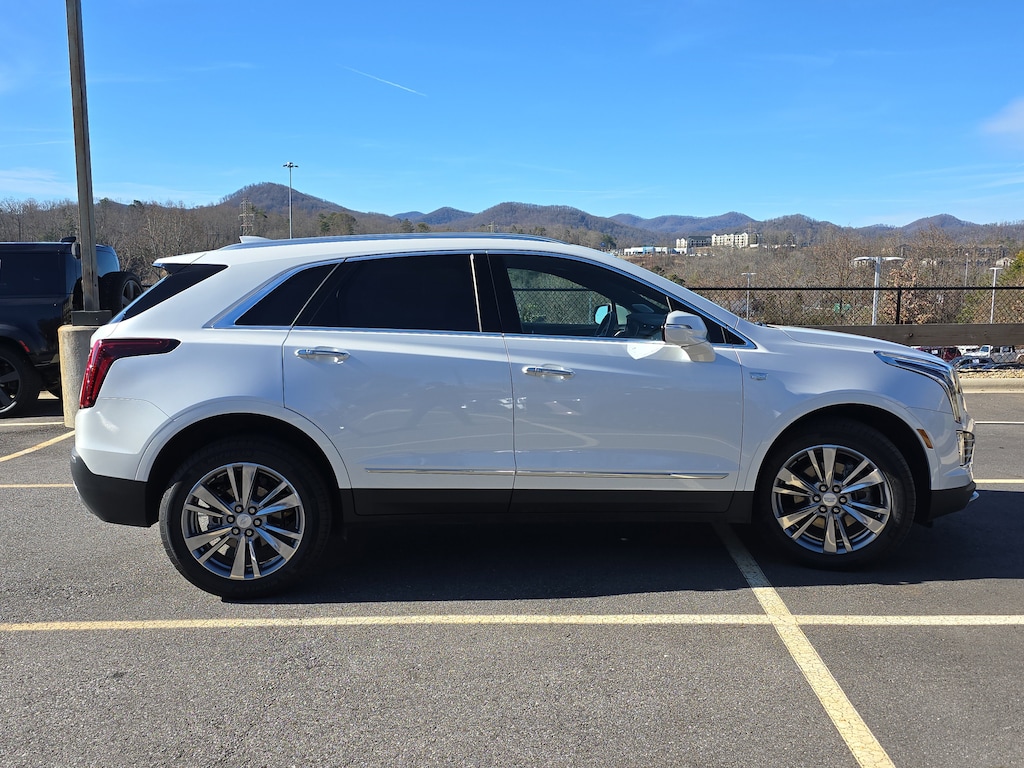Used 2025 CADILLAC XT5 FWD Premium Luxury FWD Premium Luxury