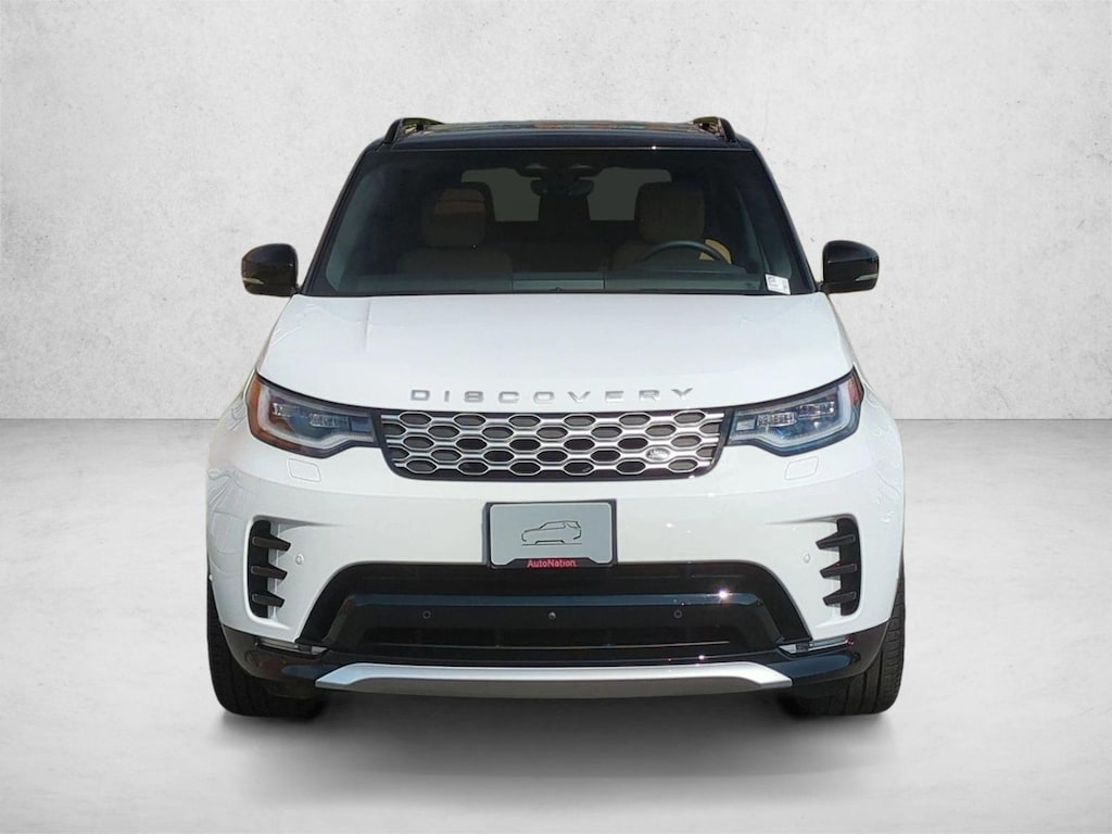 Certified 2026 Land Rover Discovery Gemini Edition SUV