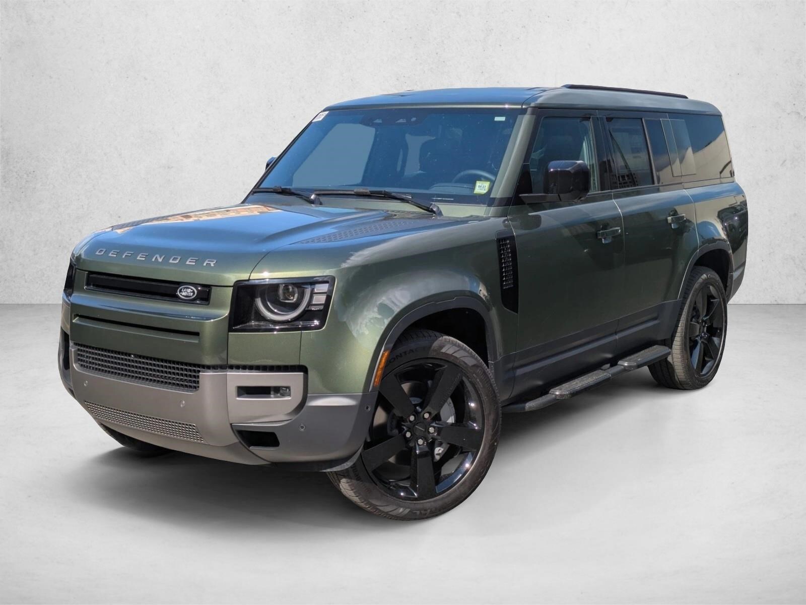 2026 Land Rover Defender 130 S P300's photo