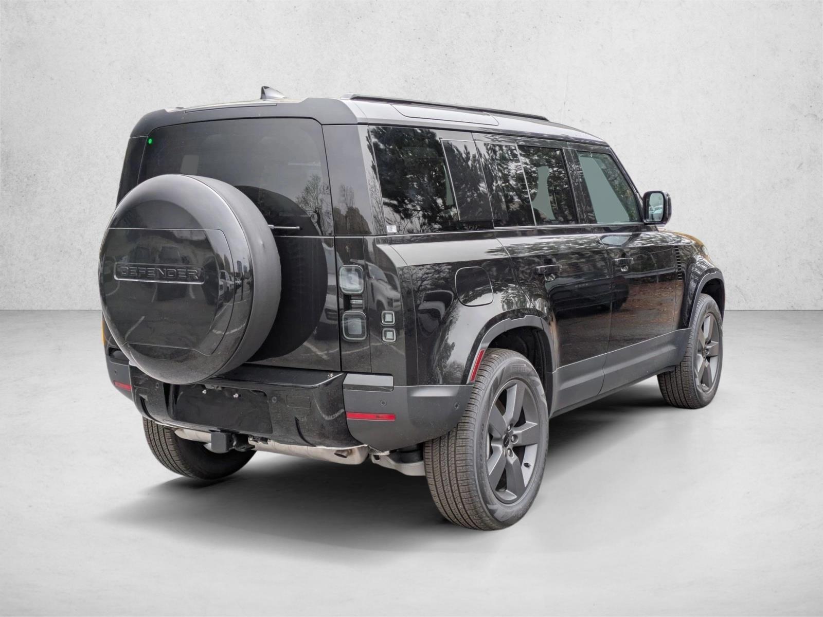 2026 Land Rover Defender 110 S photo 2