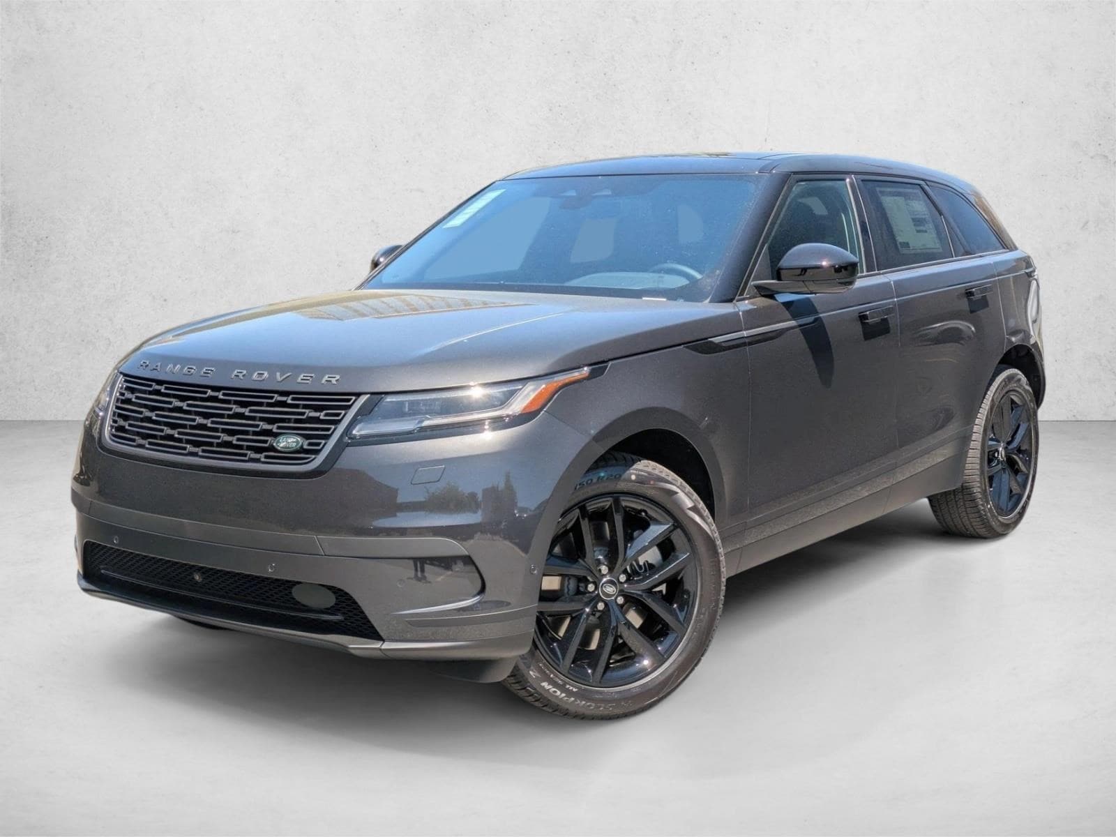 2026 Land Rover Range Rover Velar P250 S's photo