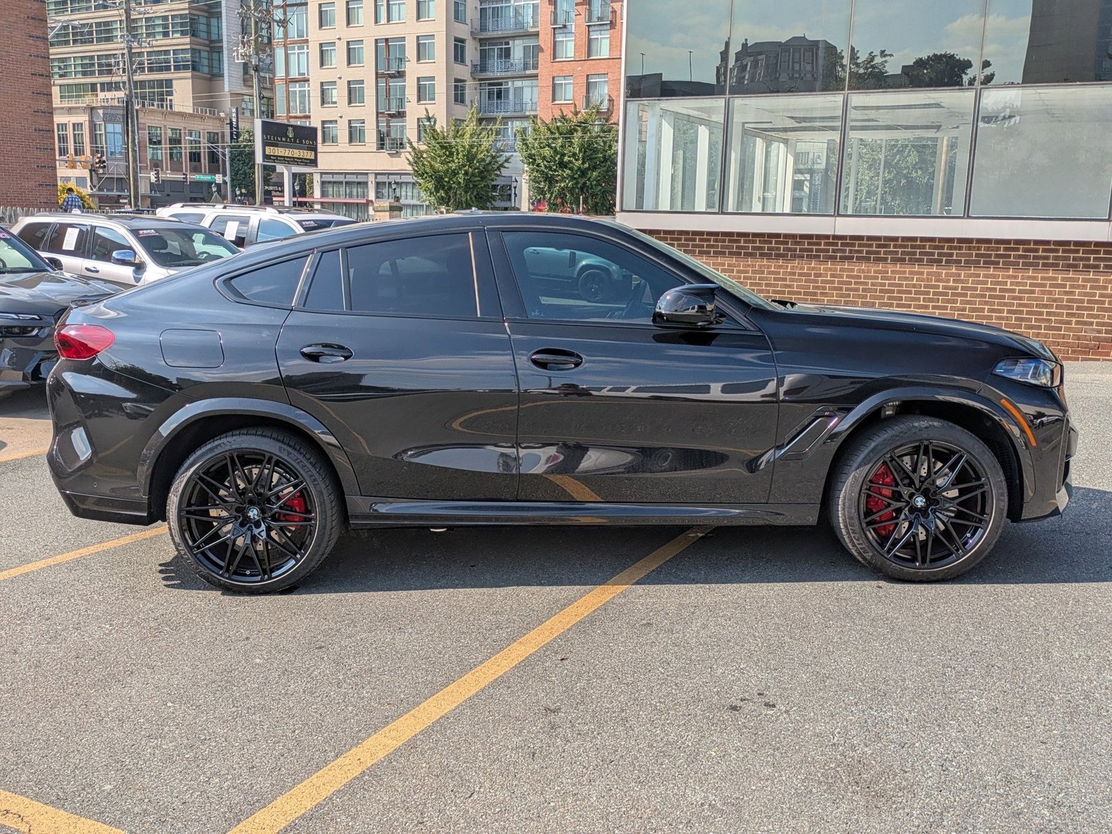 2024 Bmw X6 M photo 2