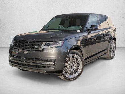 2025 Land Rover Range Rover P530 SE SUV