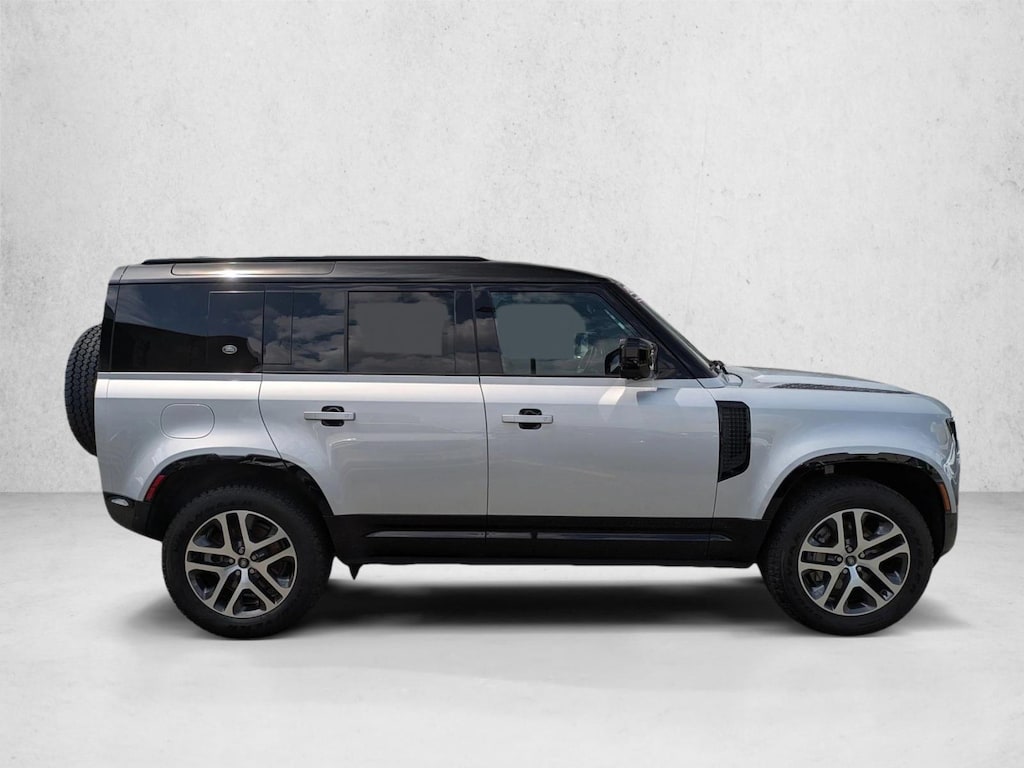 Used 2023 Land Rover Defender 110 X-Dynamic SE SUV
