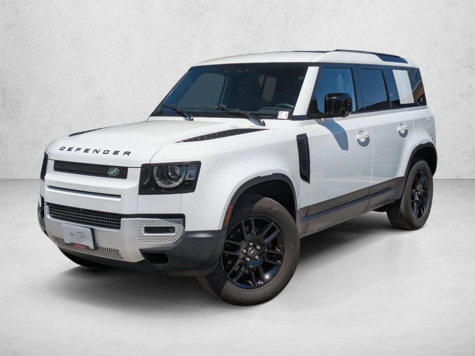 2025 Land Rover Defender's photo